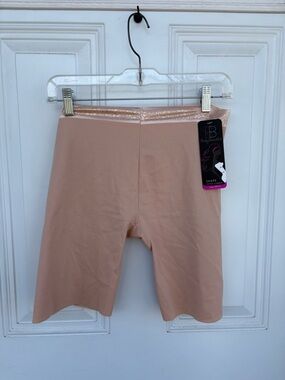 Women's Shaping Bike Shorts in Nude